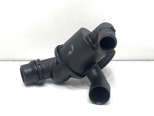 Used Thermostat housing Thermostat housing 39327048 39327048