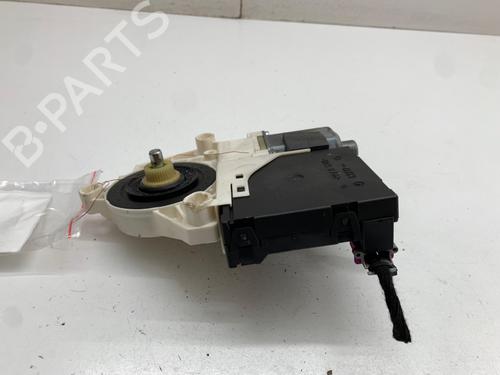 Right front window motor AUDI A3 (8P1) 2.0 TDI | BP39762933E20 - Image 3