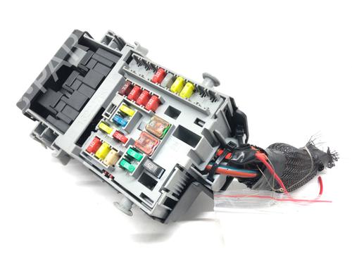 Used Fuse box Fuse box 39271256 39271256