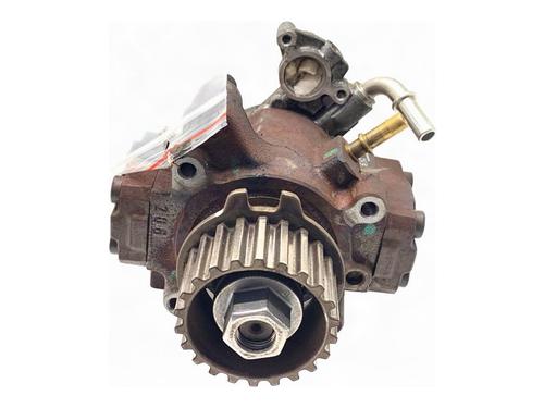 Used Injection pump Injection pump VOLVO V40 Hatchback (525) D2 (114 hp) 40115571 40115571