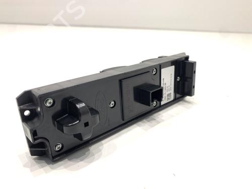 Switch FORD FOCUS III Turnier 1.0 EcoBoost | BP39329547I30 - Image 3