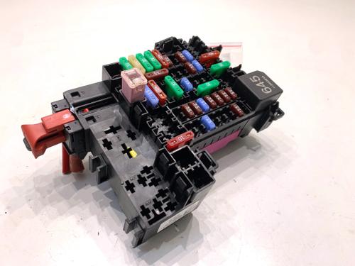 Used Fuse box Fuse box SKODA KAMIQ (NW4) 1.5 TSI (150 hp) 39341650 39341650