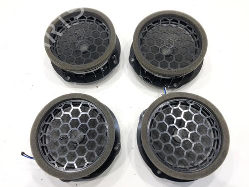 Speaker SKODA KAMIQ (NW4) 1.0 TSI | BP39335546E2 - Image 2