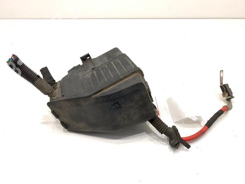 Used Fuse box Fuse box 39342818 39342818