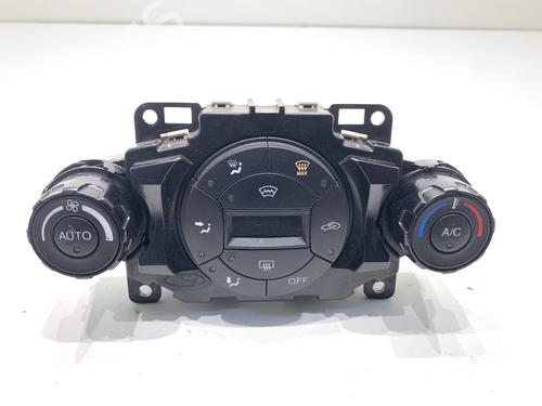 climate-control-ford-fiesta-vi-cb1-ccn-2008-39337988 main image