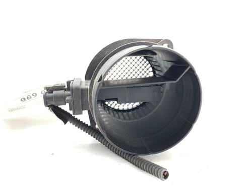 Mass air flow sensor SKODA SUPERB II (3T4) 2.0 TDI | BP40068415M95 - Image 2