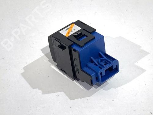 Headlight switch TOYOTA COROLLA Saloon (_E21_) 1.8 VVTi Hybrid (ZWE211, MZEA12) | BP39306259I24 - Image 2