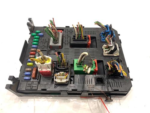 fuse-box-citroen-berlingo-box-bodympv-b9-2008-39305821 main image