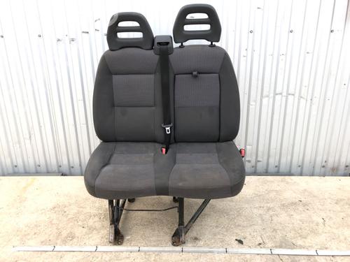 Used Right front seat Right front seat 39281059 39281059