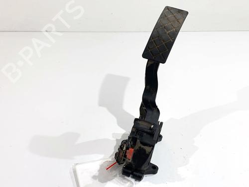 Pedal Pedal SKODA RAPID (NH3, NK3, NK6) 1.6 TDI (115 hp) 39331766 39331766
