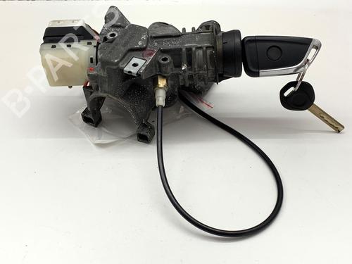 Switch BMW X5 (E53) 4.4 i | BP39359012I30 - Image 2