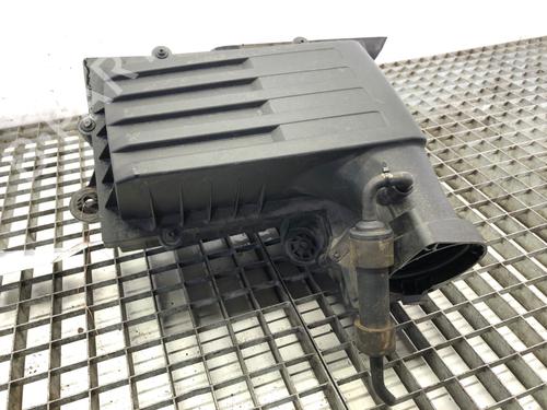 air-filter-box-vw-golf-vii-variant-ba5-bv5-2013-2014-2015-2016-2017-2018-2019-2020-2021-2022-39296952 main image