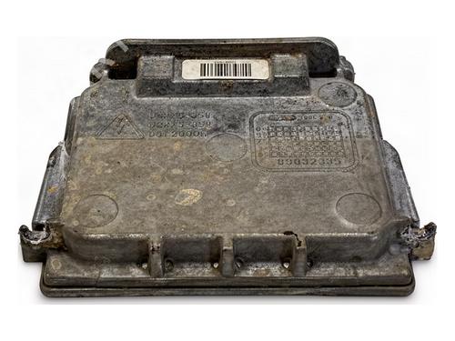Used Xenon ballast Xenon ballast JEEP GRAND CHEROKEE III (WH, WK) 3.0 CRD 4x4 (218 hp) 39971016 39971016