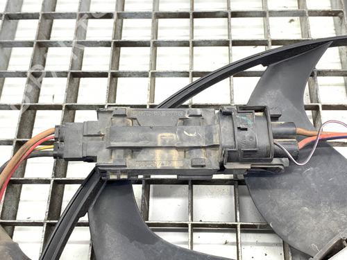 Radiator fan BMW X1 (E84) xDrive 28 i | BP39703703M35 - Image 4