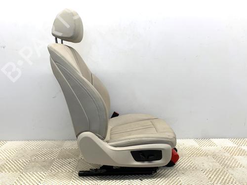 Right front seat BMW 5 (G30, F90) 520 d xDrive | BP39342873C16 - Image 4