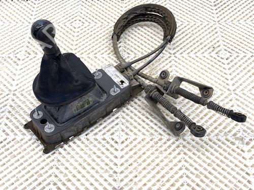gear-lever-seat-altea-5p1-2004-2005-2006-2007-2008-2009-2010-2011-2012-2013-2014-2015-39346971 main image