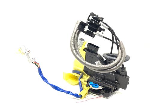 front-right-lock-kia-niro-i-de-2016-2017-2018-2019-2020-2021-2022-39342497 main image
