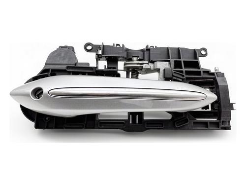 Used Front left exterior door handle Front left exterior door handle BMW 5 Touring (F11) 520 d (184 hp) 39940848 39940848