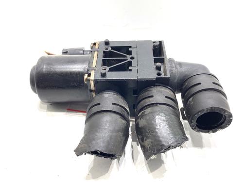 Used Auxiliary water pump Auxiliary water pump 39336658 39336658