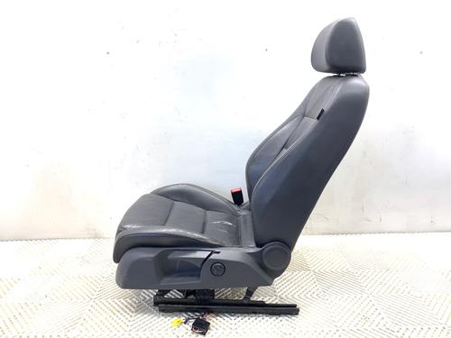 Left front seat VW GOLF V (1K1) 1.4 TSI | BP39329059C15 - Image 5