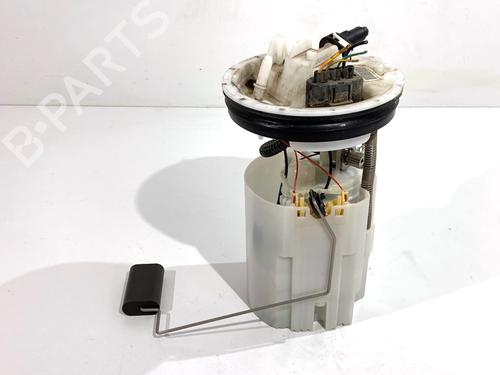 Used Fuel pump Fuel pump FORD FOCUS III Turnier 1.0 EcoBoost (125 hp) 39330856 39330856