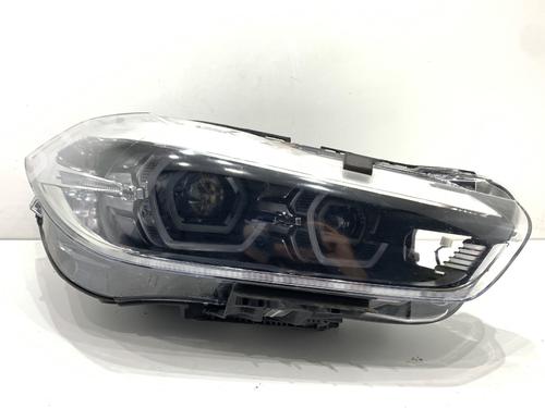 Used Right headlight Right headlight BMW X2 (F39) sDrive 18 i (140 hp) 39304308 39304308