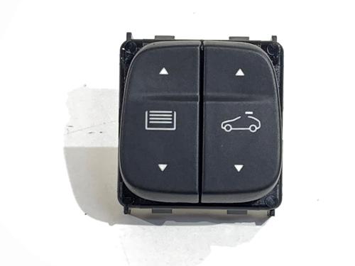 Used Switch Switch PEUGEOT 3008 II SUV (MC_, MR_, MJ_, M4_) Hybrid4 (M45GBU) (200 hp) 39335738 39335738