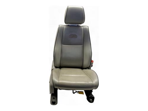Asiento delantero derecho Asiento delantero derecho JEEP GRAND CHEROKEE III (WH, WK) 3.0 CRD 4x4 (218 hp) 39898113 39898113