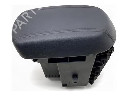 Used Armrest / Center console Armrest / Center console 39370374 39370374