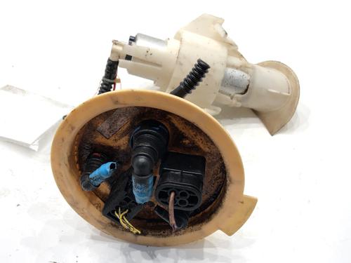 Used Fuel pump Fuel pump BMW 5 Touring (F11) 530 d xDrive (258 hp) 39336621 39336621