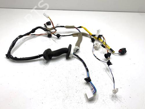 Used Wiring harness Wiring harness 39325523 39325523
