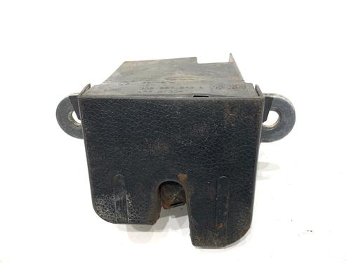 tailgate-lock-vw-golf-v-1k1-2003-2004-2005-2006-2007-2008-2009-2010-39319114 main image