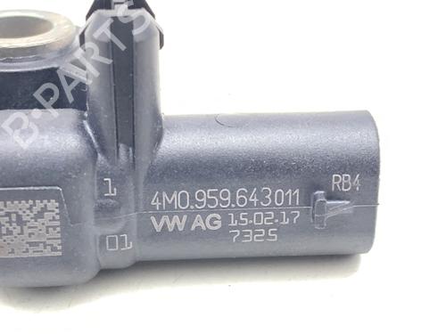 Electronic sensor AUDI A4 B9 Avant (8W5, 8WD) 2.0 TDI quattro | BP39365675M84 - Image 3
