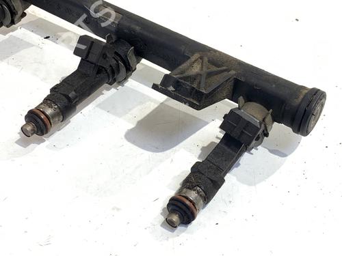 Injection rail DACIA SANDERO 1.4 (BS0C, BS0A, BS0G, BS1F, BS0E) | BP39703733M98 - Image 3