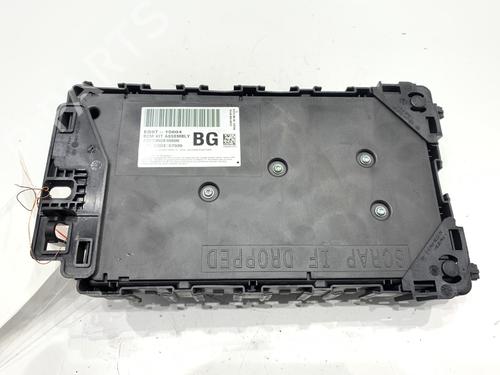 Used Fuse box Fuse box 39297003 39297003