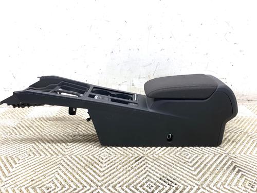 Mittelkonsole VW PASSAT B8 Variant (3G5, CB5) 1.5 TSI | BP39294649I22 - Image 4