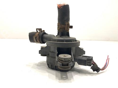 Auxiliary water pump LEXUS NX (_Z1_) 300h AWD (AYZ15, AYZ15_, AYZ15R) | BP39355892M111 - Image 2