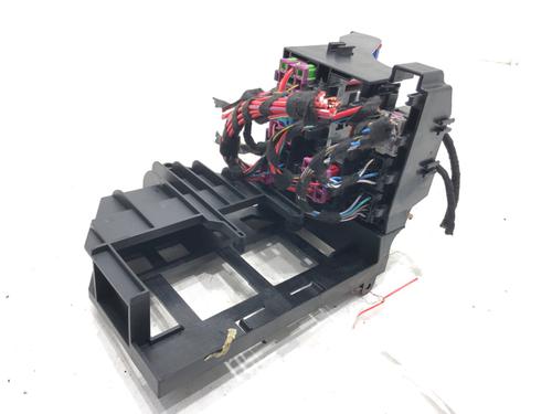 Used Fuse box Fuse box 39284525 39284525