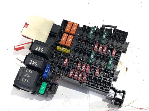 fuse-box-vw-golf-viii-cd1-da1-2019-39293769 main image
