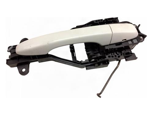 Used Front left exterior door handle Front left exterior door handle VOLVO V40 Hatchback (525) D2 (114 hp) 40619613 40619613