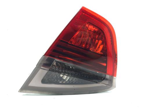 right-taillight-bmw-3-e90-2004-2005-2006-2007-2008-2009-2010-2011-2012-39346722 main image