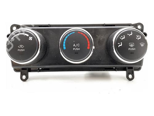 climate-control-dodge-challenger-coupe-2007-39359442 main image