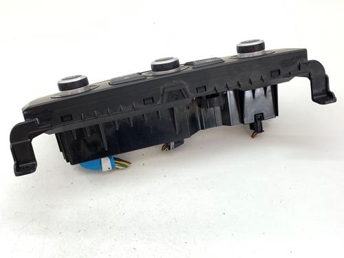 Climate control BMW 5 Touring (E61) 530 d | BP39371422I5 - Image 2
