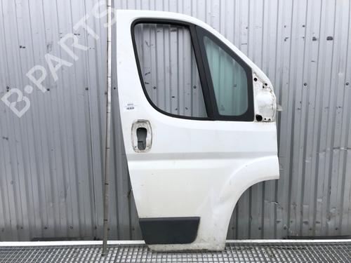 Used Right front door Right front door 39328375 39328375