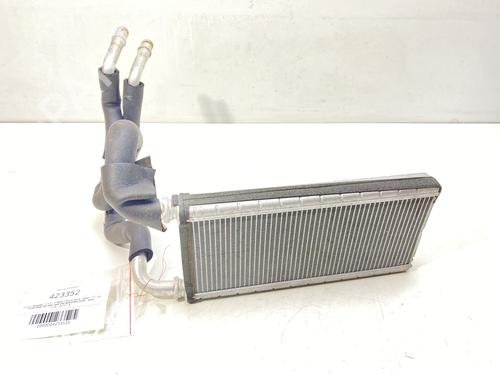 heater-matrix-jaguar-f-pace-x761-2015-39269020 main image