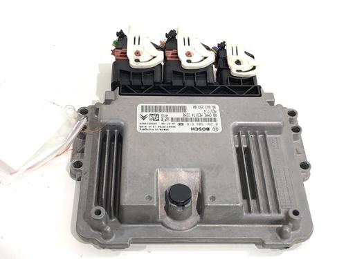 Used Engine control unit (ECU) Engine control unit (ECU) PEUGEOT 3008 I MPV (0U_) 1.6 THP (156 hp) 39301098 39301098