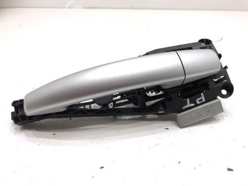 Used Rear right exterior door handle Rear right exterior door handle 39290416 39290416