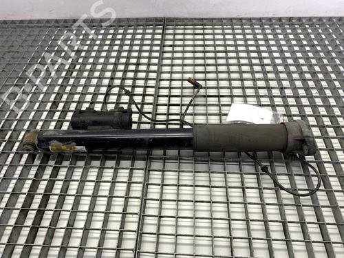 right-rear-shock-absorber-mercedes-benz-cls-c257-2017-39303692 main image