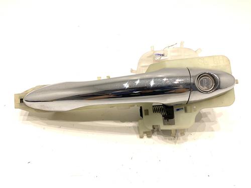 front-left-exterior-door-handle-kia-sportage-iii-sl-2009-2010-2011-2012-2013-2014-2015-2016-2017-39295015 main image