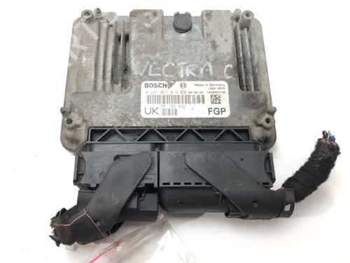 Used Engine control unit (ECU) Engine control unit (ECU) OPEL VECTRA C Estate (Z02) 1.9 CDTI (F35) (150 hp) 39271667 39271667